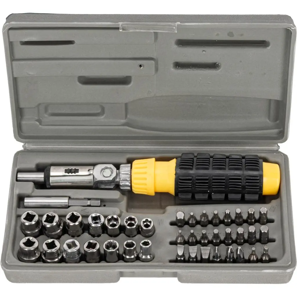 40PCS Ratchet / Sockets Set in Plastic Case PROFIX 10013