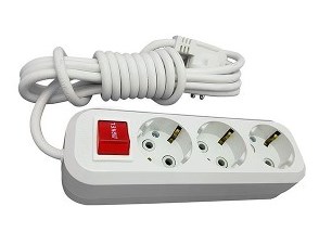 3-Outlet 16 Amp  Power Strip with Lighted On/Off Switch, 3m Cord FAR 3L3