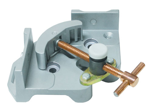 MAGVISE WITH QUICK ACTING ADJUSTABLE SPINDLE STRONG HAND EUROPE WK50